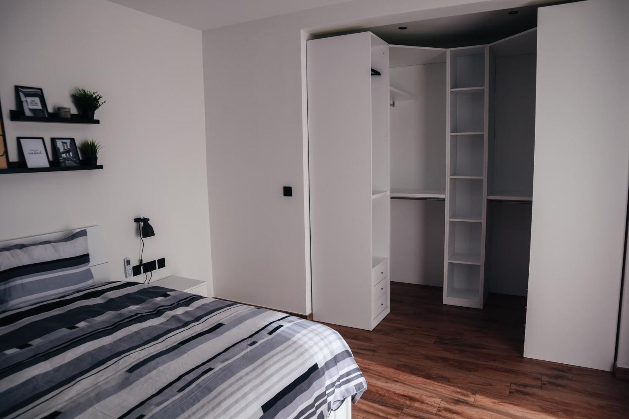 Urban Design 3 Bedroom Main Bedroom * Zurrieq