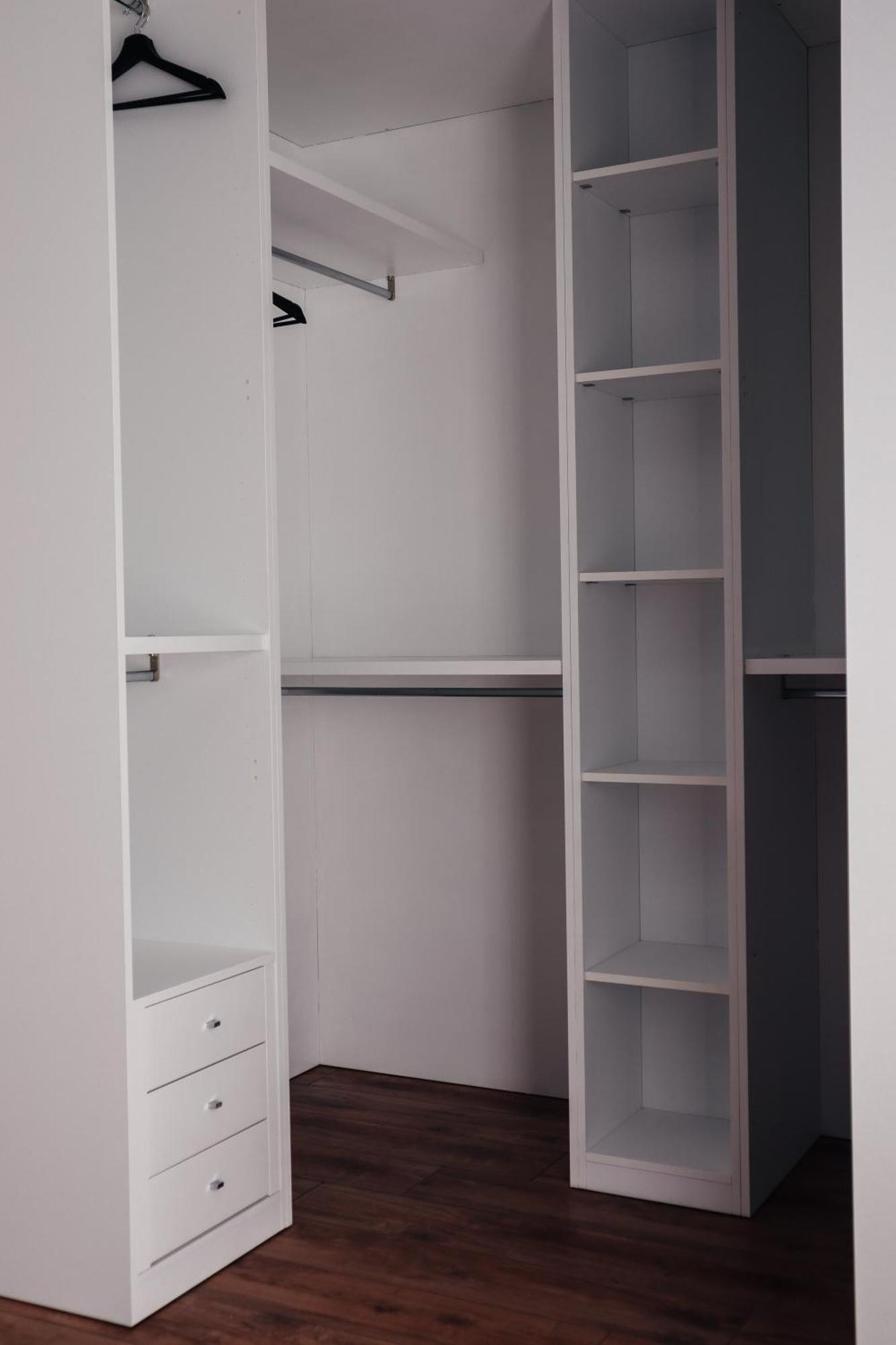 Gazde/Camere de închiriat Urban Design 3 Bedroom Main Bedroom