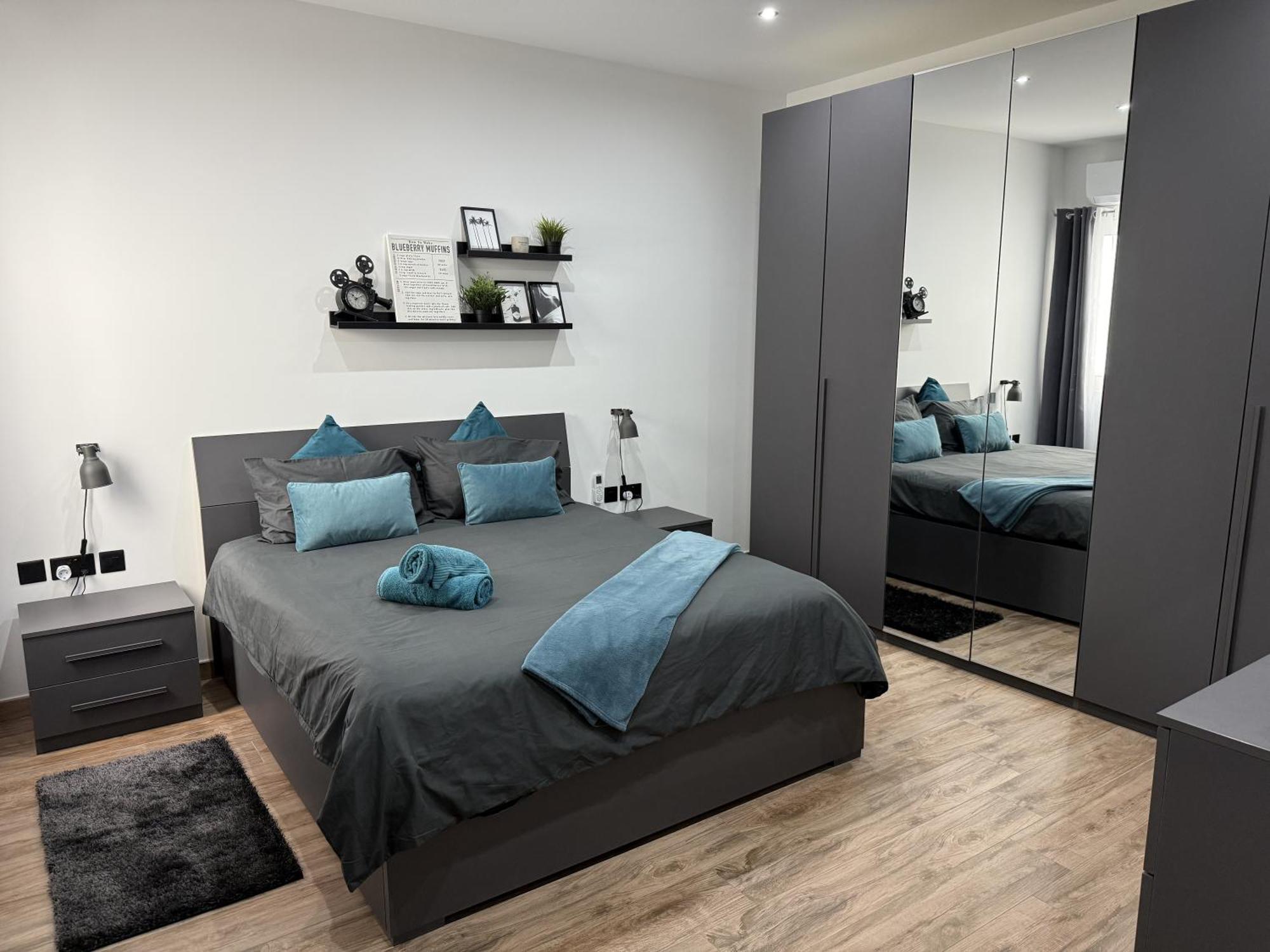 Urban Design 3 Bedroom Main Bedroom